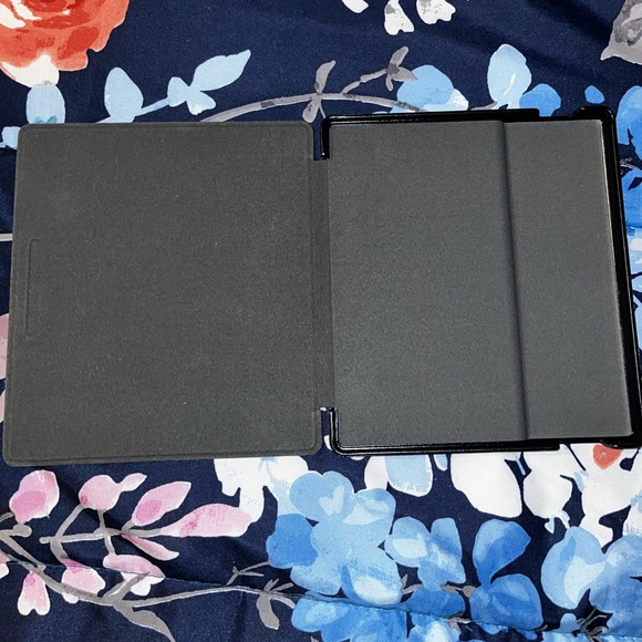 Slim Case for Kindle Oasis (7 inch, 9th and 10th generation - 2017-2019) - Picture 2 of 3